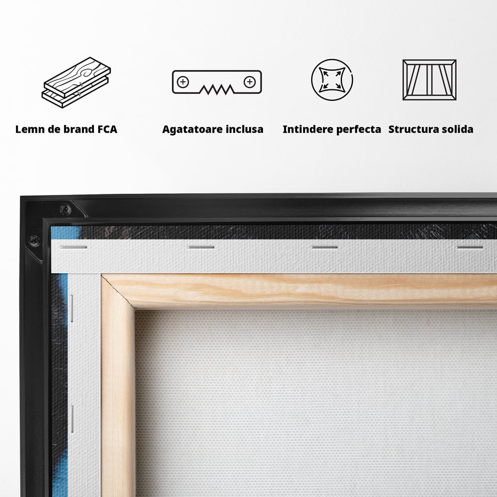 Tablou Canvas cu Motan Negru si Zgarda Stralucitoare, Negru Intens si Albastru Electric, M1531